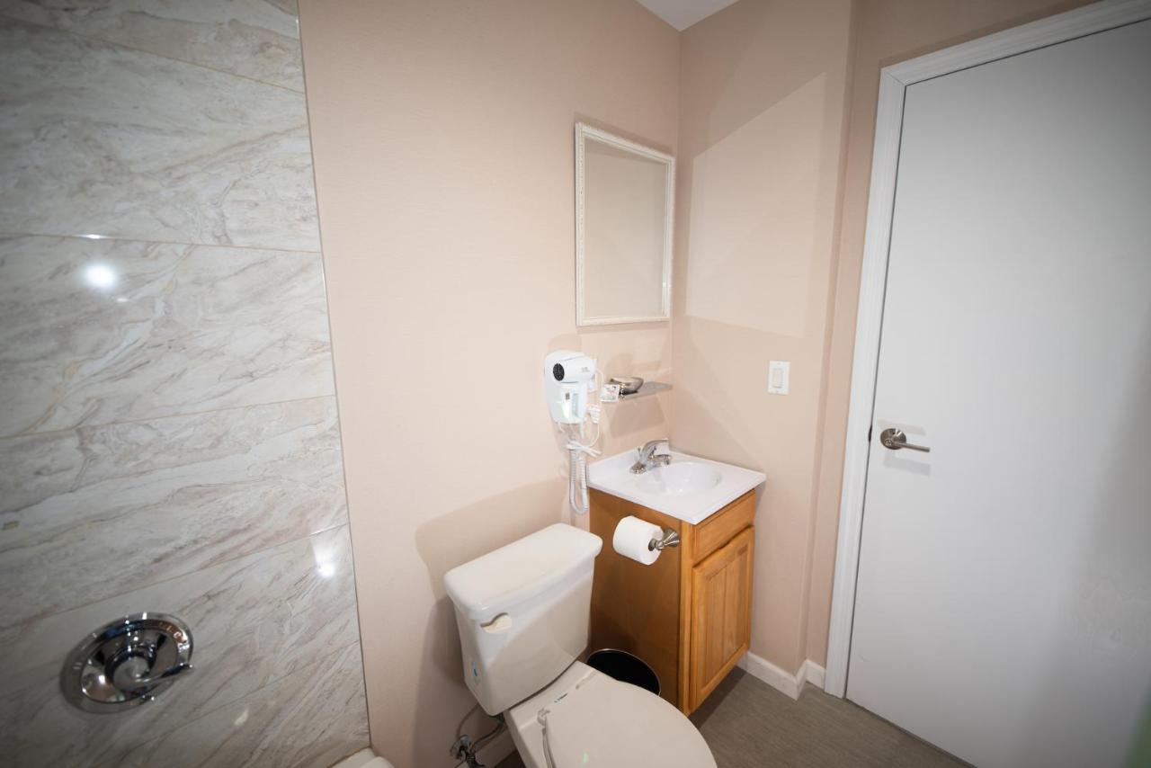 Flushing Garden Hotel 뉴욕 외부 사진